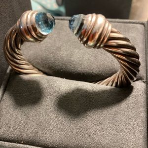 Elegant bangle (sold put on Craigslist)😉